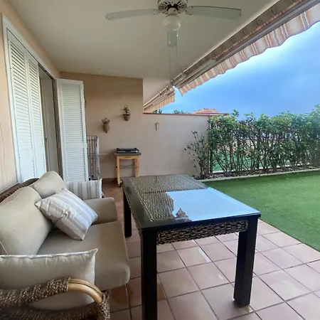 Terrace Sea View *